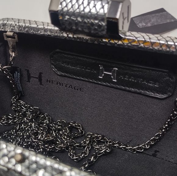 Halston Heritage Metallic Vapor Stingray Evening Crossbody Clutch - Picture 5 of 9
